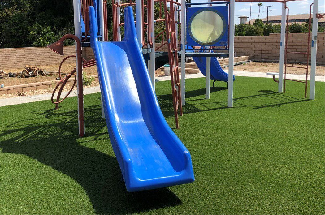 Playground Artificial Grass for Schools, Parks, Backyards, Orange County